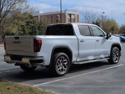 New 2026 GMC Sierra 1500 SLT w/ SLT Premium Plus Package AWD/4WD image 3