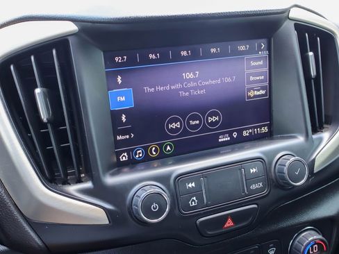 Used 2019 GMC Terrain Denali w/ Advanced Safety Package FWD image 4