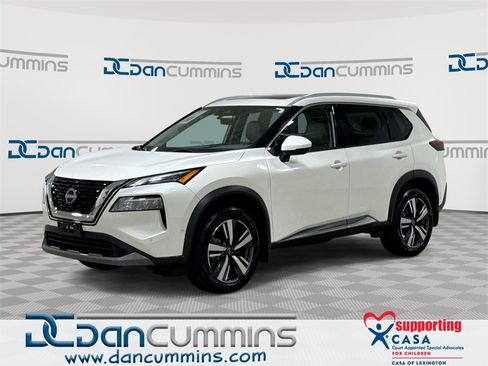 Used 2023 Nissan Rogue SL w/ SL Premium Package image 1