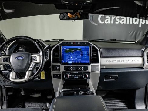 Used 2022 Ford F350 Lariat image 14