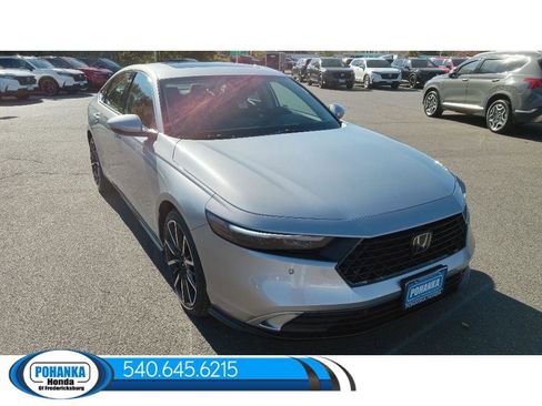 New 2025 Honda Accord Hybrid Touring image 3