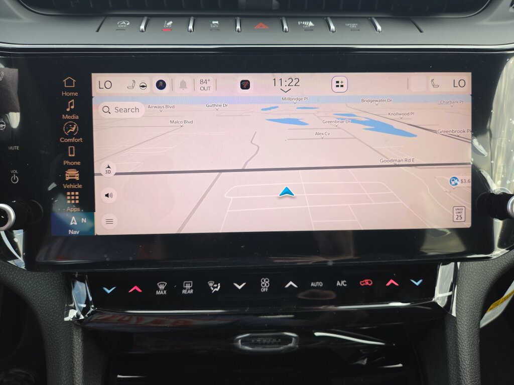 New 2027 Jeep Grand Cherokee Altitude RWD image 10