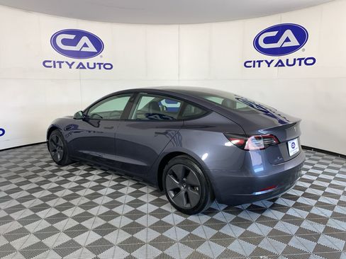 Used 2023 Tesla Model 3 Standard Range RWD image 5