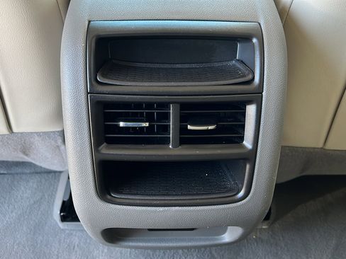 Used 2023 Cadillac XT5 Premium Luxury image 14