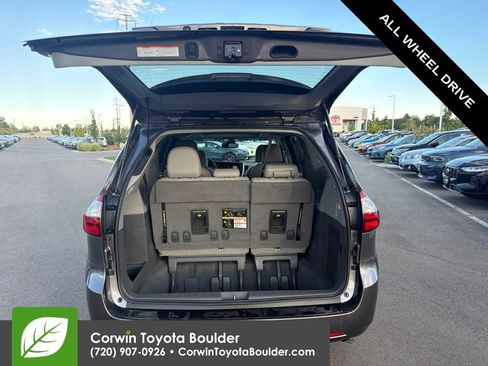 Used 2020 Toyota Sienna XLE w/ XLE Navigation Package AWD/4WD image 16