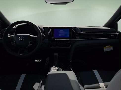 Certified 2026 Toyota Camry SE w/ Convenience Package FWD image 16