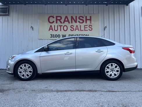 Used 2012 Ford Focus SE image 2