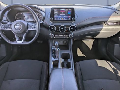 Used 2025 Nissan Sentra SR FWD image 14