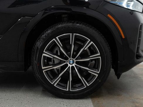 Used 2025 BMW X6 xDrive40i w/ Climate Comfort Package AWD/4WD image 44