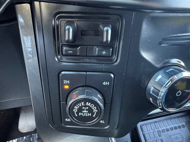 Used 2022 Ford F150 Lariat w/ Equipment Group 502A High AWD/4WD image 27