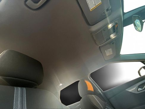 Used 2023 Chevrolet Blazer LT image 22