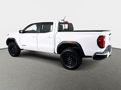 New 2026 GMC Canyon Elevation w/ Convenience Package RWD image 7