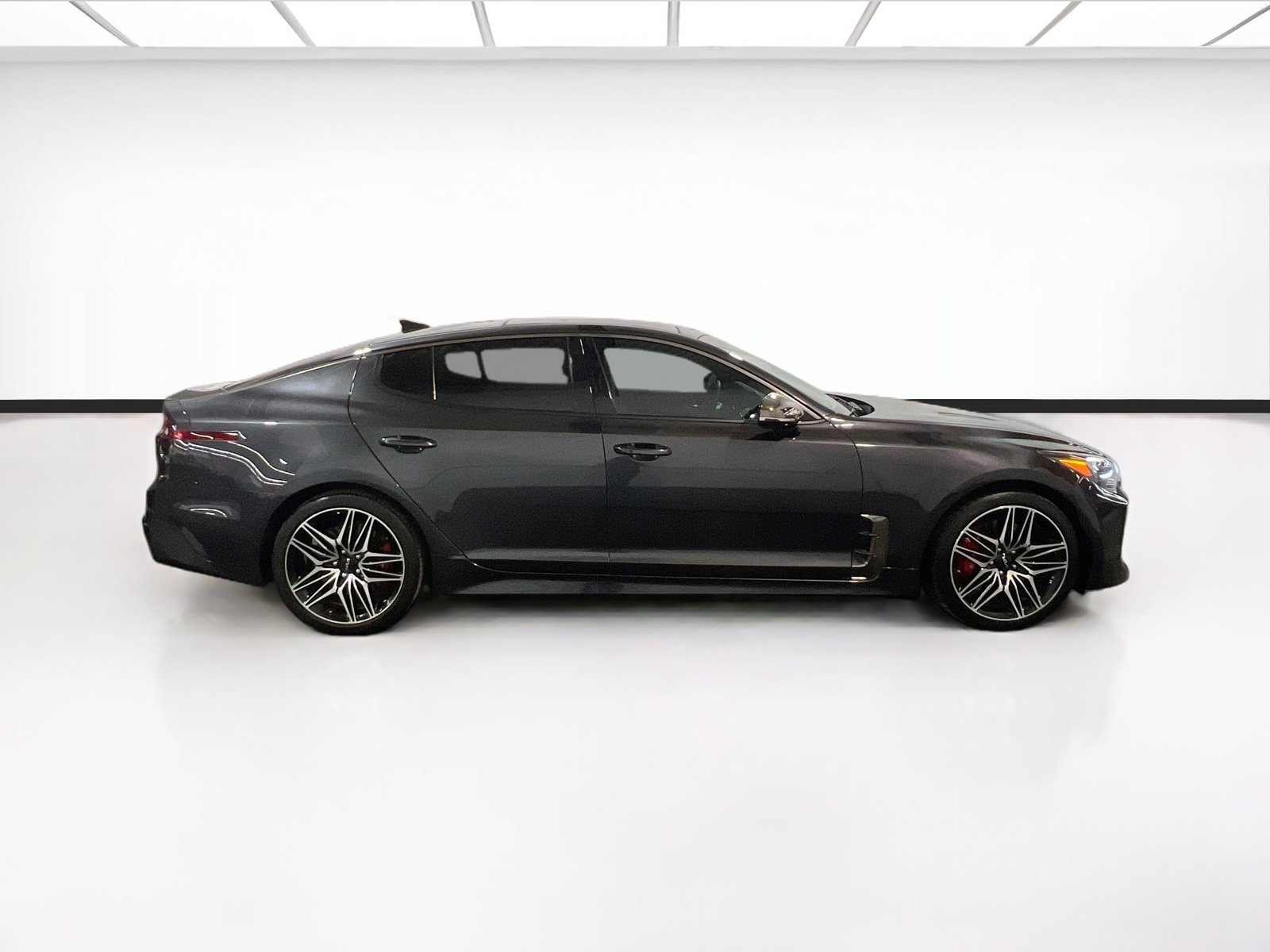 Used 2022 Kia Stinger GT1 w/ Red Interior Color Package RWD image 25