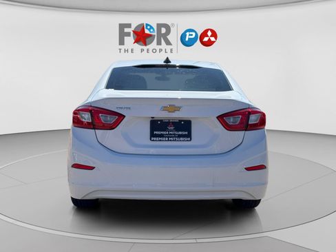 Used 2019 Chevrolet Cruze LS w/ LS Convenience Package image 4