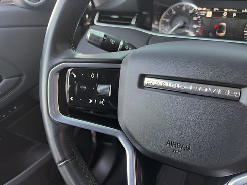 Used 2022 Land Rover Range Rover Evoque S image 41