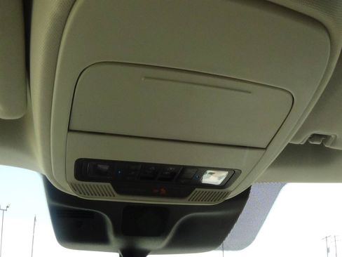 Used 2025 Ford Expedition Active AWD/4WD image 30