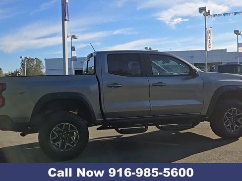 New 2026 Chevrolet Colorado ZR2 AWD/4WD image 12