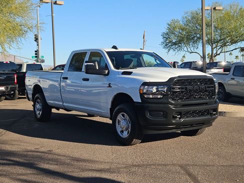 Used 2024 RAM 3500 Tradesman image 3