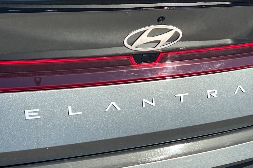 Used 2026 Hyundai Elantra Sport FWD image 29