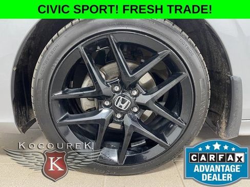 Used 2022 Honda Civic Sport image 7