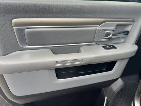 Used 2015 RAM 1500 Big Horn AWD/4WD image 16