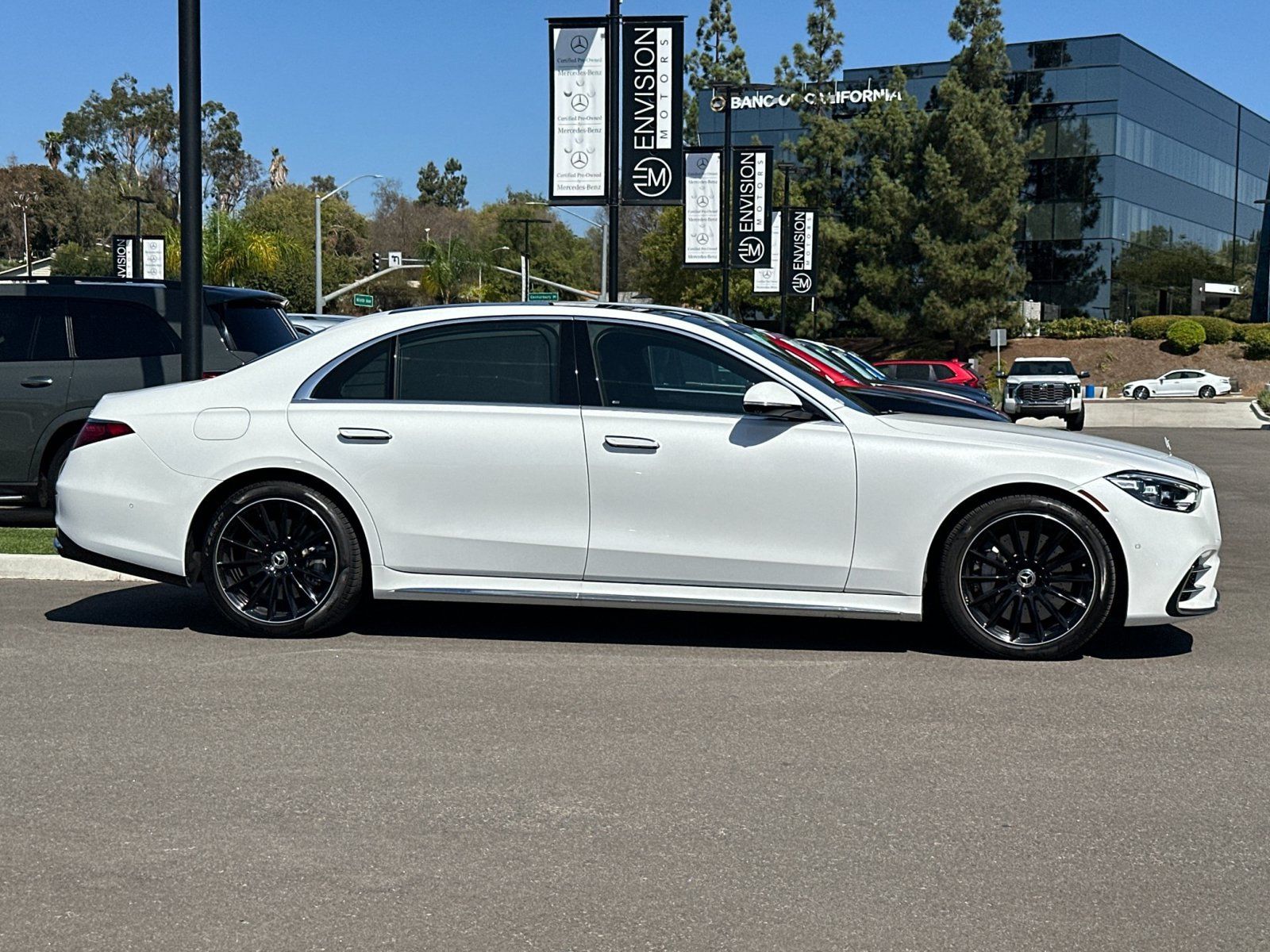 Certified 2026 Mercedes-Benz S 580e 4MATIC Sedan image 2