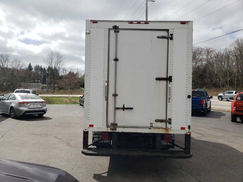 Used 2016 Ford Transit 350 138 DRW w/ Interior Upgrade Package image 5