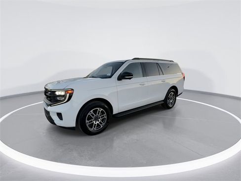 Certified 2025 Ford Expedition Max Active image 5