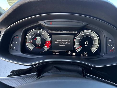 Used 2024 Audi SQ8 Premium Plus w/ Executive Package image 34