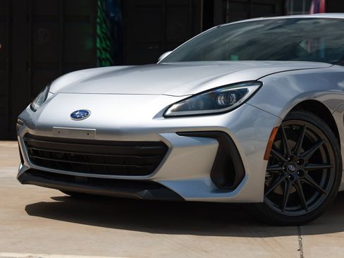 Used 2023 Subaru BRZ Limited RWD image 29