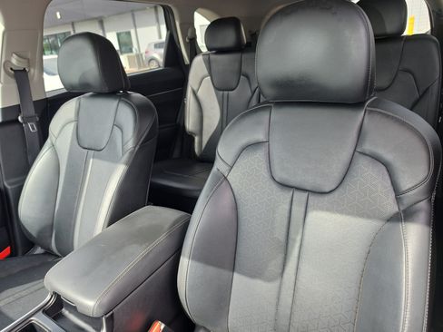 Certified 2022 Kia Sorento S w/ Panoramic Sunroof Package FWD image 21