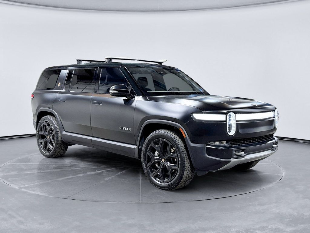 Used 2023 Rivian R1S Adventure Dual AWD/4WD image 4