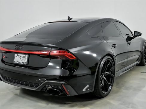 Used 2021 Audi RS 7 Sportback w/ Carbon Optic Package AWD/4WD image 11
