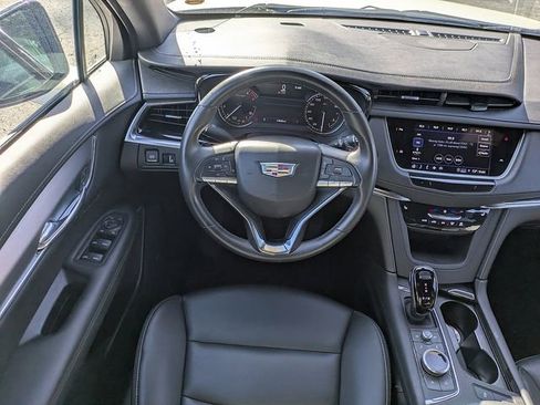 Used 2024 Cadillac XT6 Luxury FWD image 15