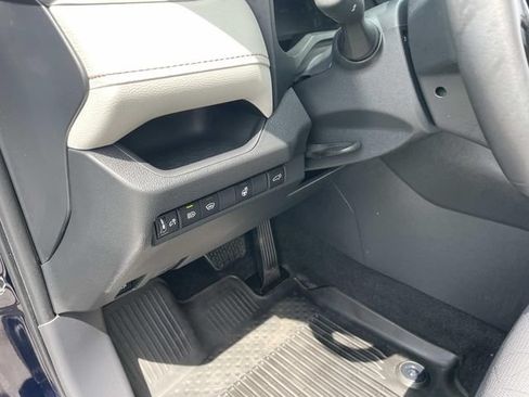 Used 2025 Toyota RAV4 XLE w/ Convenience Package AWD/4WD image 28