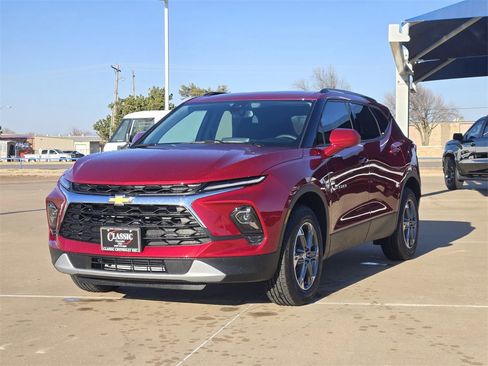 New 2026 Chevrolet Blazer LT w/ Convenience Package image 2