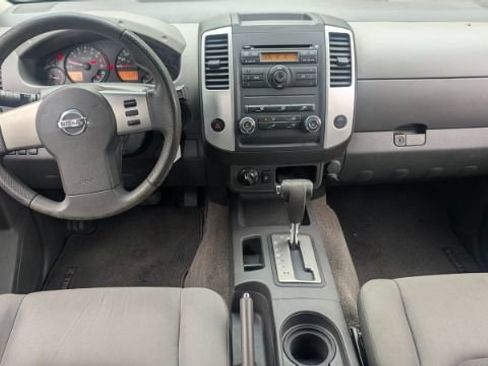 Used 2010 Nissan Xterra S AWD/4WD image 24