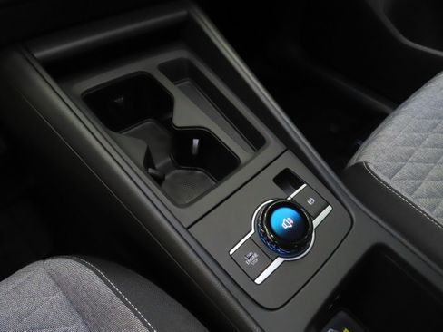 New 2026 Volkswagen Tiguan S image 18