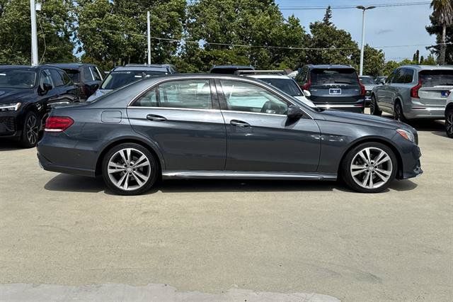 Used 2014 Mercedes-Benz E 350 4MATIC Sedan image 2