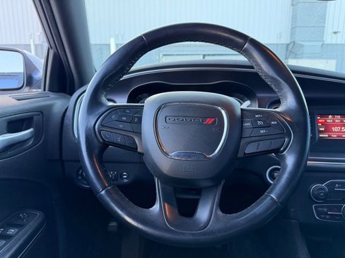 Used 2016 Dodge Charger SE w/ Popular Equipment Group RWD image 8
