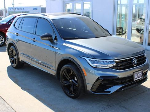 Certified 2024 Volkswagen Tiguan SE R-Line w/ MDO Package, Two-Row image 1
