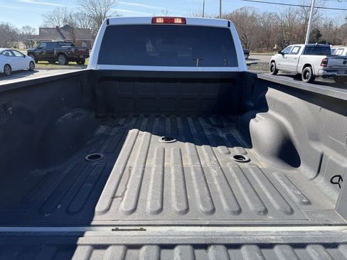 Used 2022 RAM 2500 Tradesman w/ Chrome Appearance Group image 21