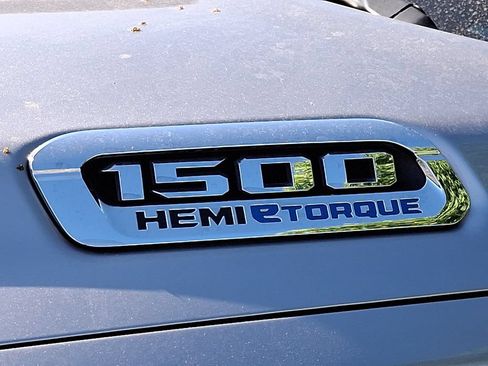 Certified 2023 RAM 1500 Big Horn AWD/4WD image 30