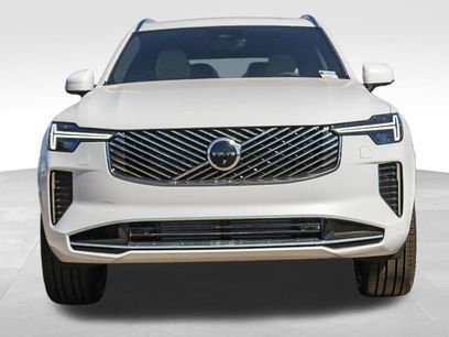 New 2026 Volvo XC90 T8 Plus w/ Protection Package Premier