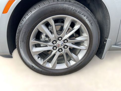 Certified 2023 Buick Enclave Avenir w/ Avenir Technology Package image 12