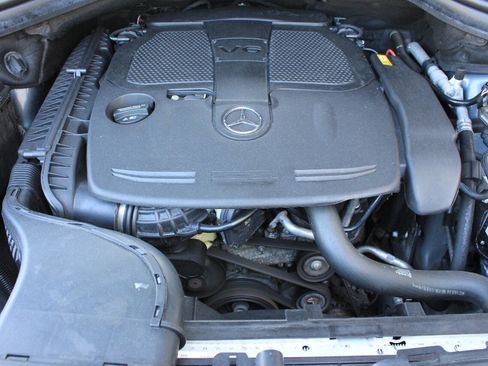 Used 2014 Mercedes-Benz ML 350 4MATIC image 24