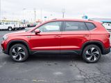 Used 2024 Volkswagen Taos SE image 4
