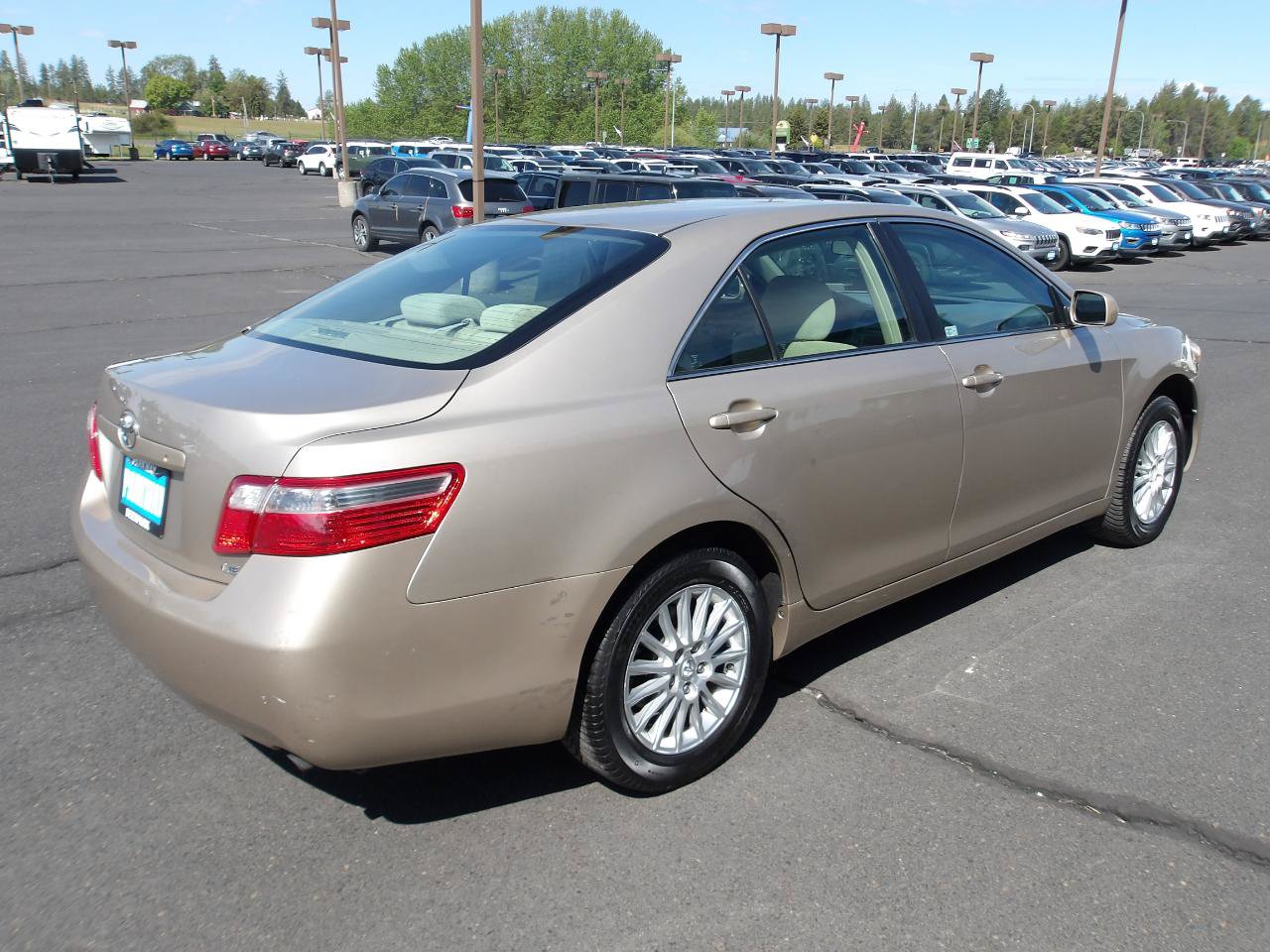 Used 2007 Toyota Camry LE FWD image 5