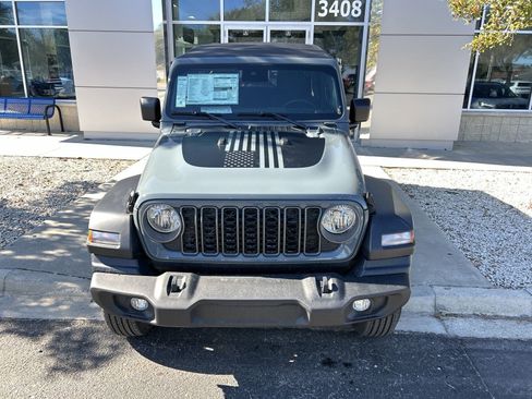 New 2025 Jeep Wrangler Sport S image 5