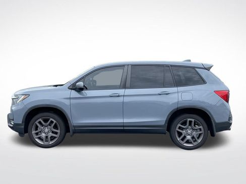 Used 2023 Honda Passport EX-L image 2